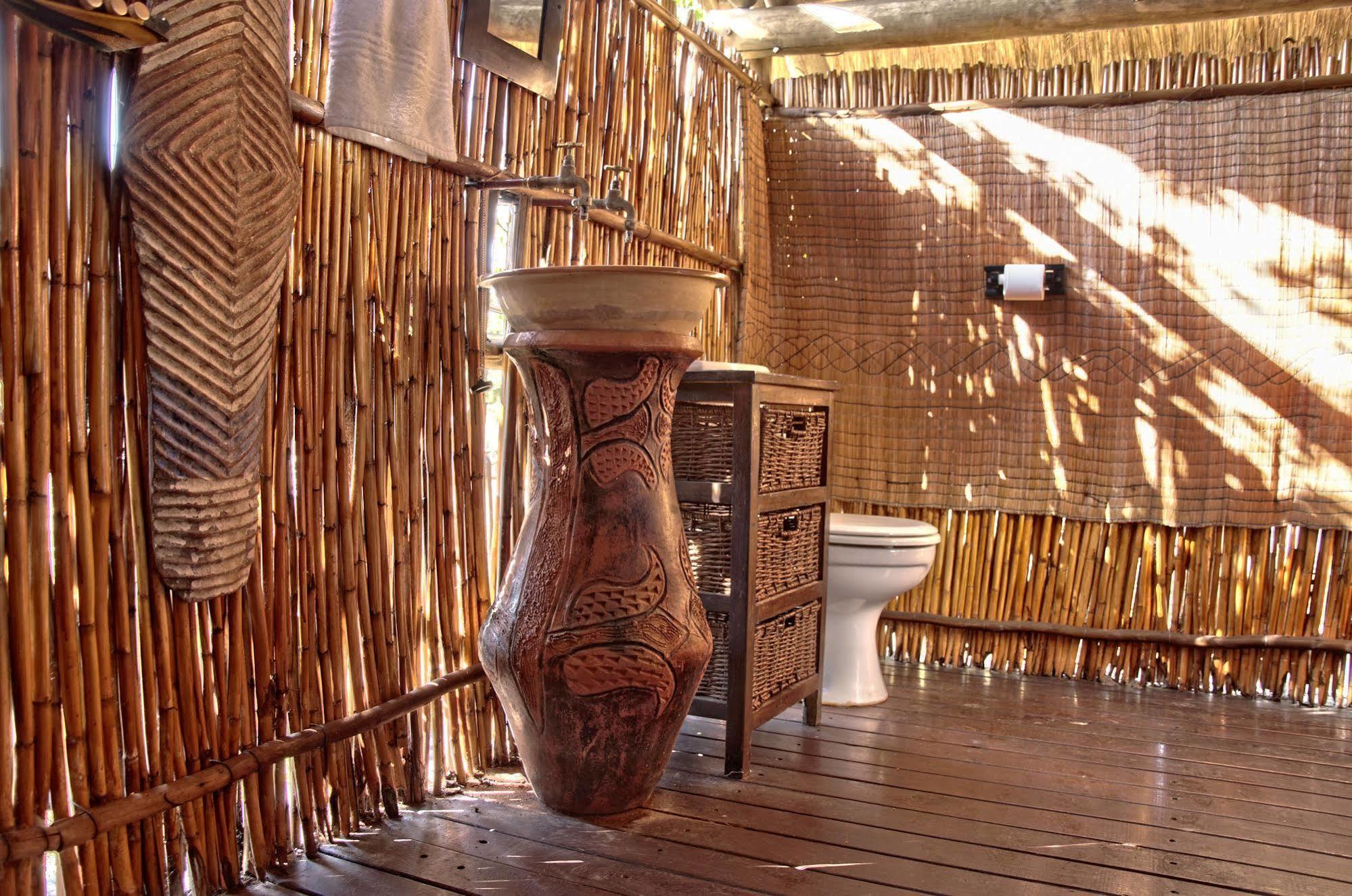 Shindzela Tented Camp Резерват за дивеч „Тимбавати“ Екстериор снимка