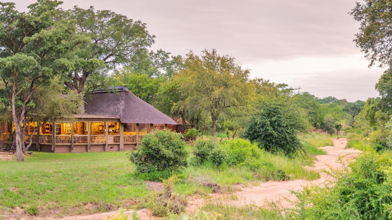 Shindzela Tented Camp Резерват за дивеч „Тимбавати“ Екстериор снимка